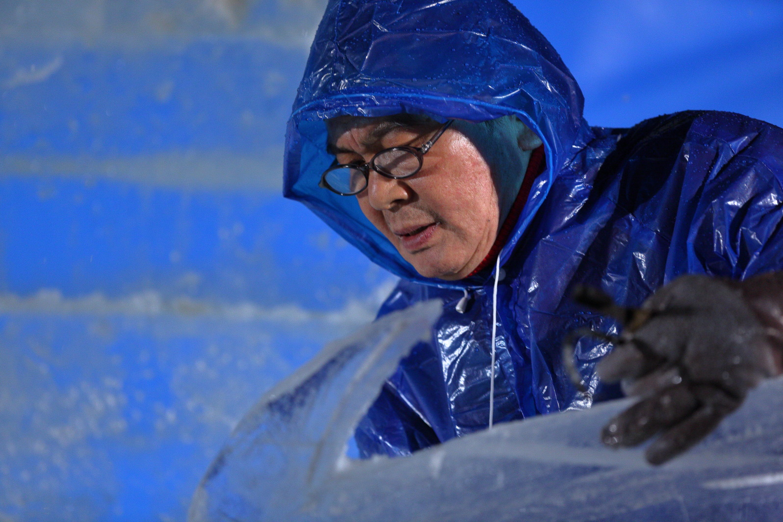 氷彫刻師・平田謙三