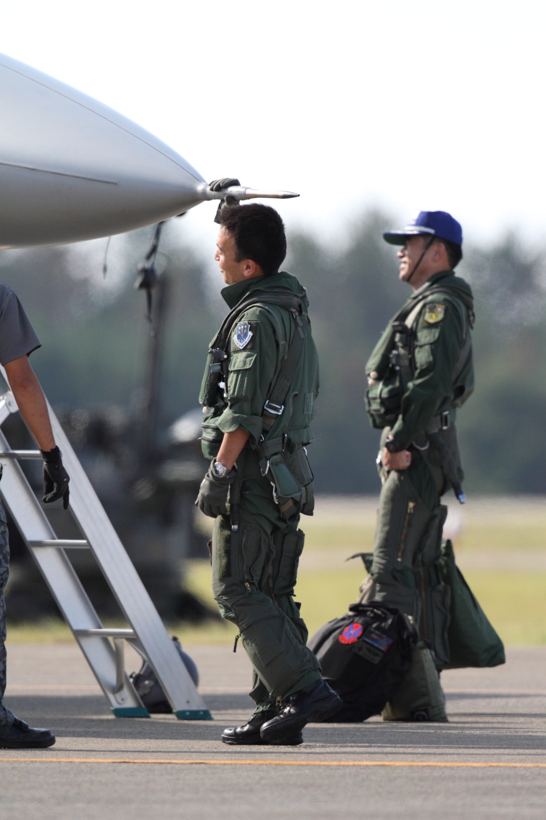 F-2離陸前の機外点検